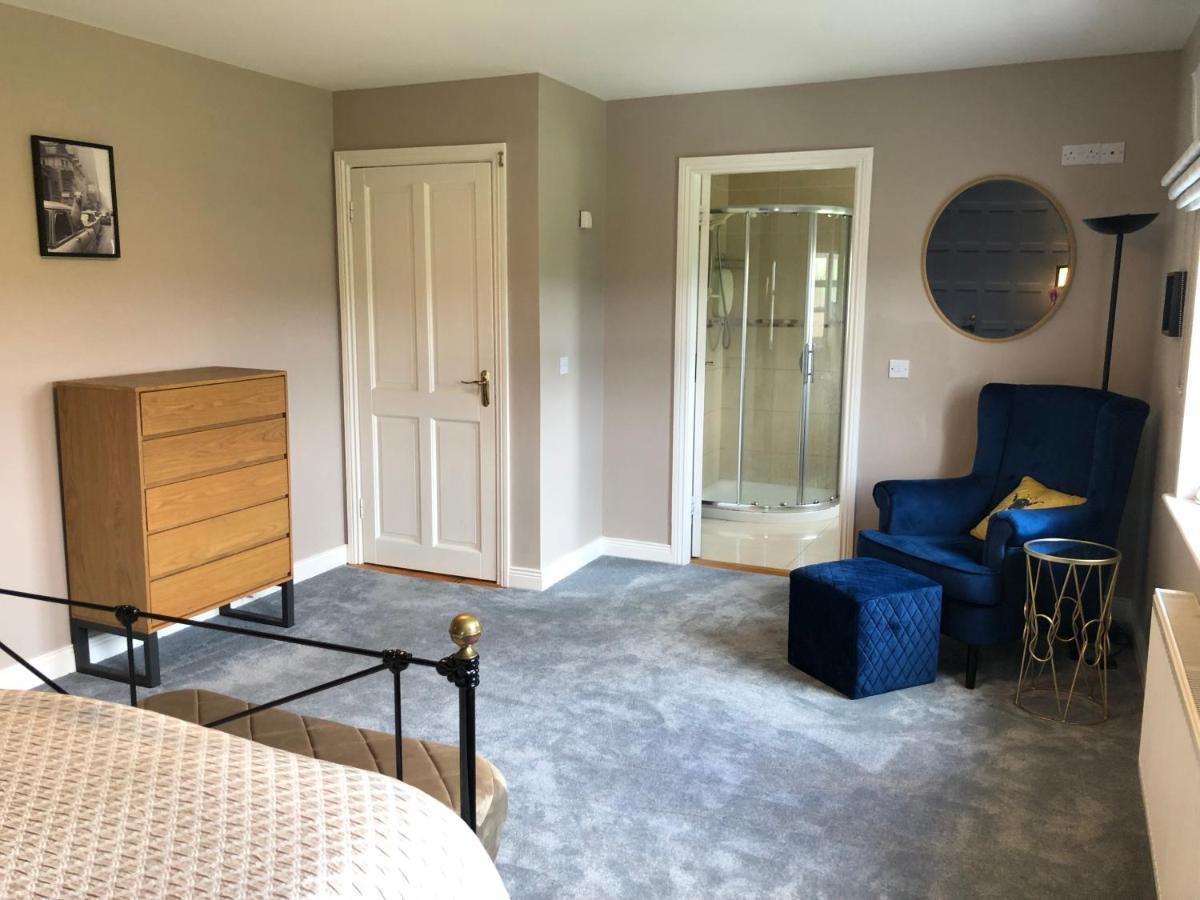 Boutique En-Suite Bedroom Cork มาลโลว์ ภายนอก รูปภาพ